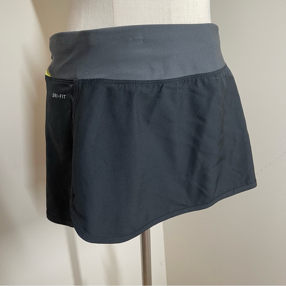 Nike Women’s Black Yellow Dri-Fit Tennis/Golf/Swim Skirt Panty Zip Pocket- SZ S - Picture 5 of 10